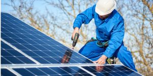 Installation Maintenance Panneaux Solaires Photovoltaïques à Montmoyen
